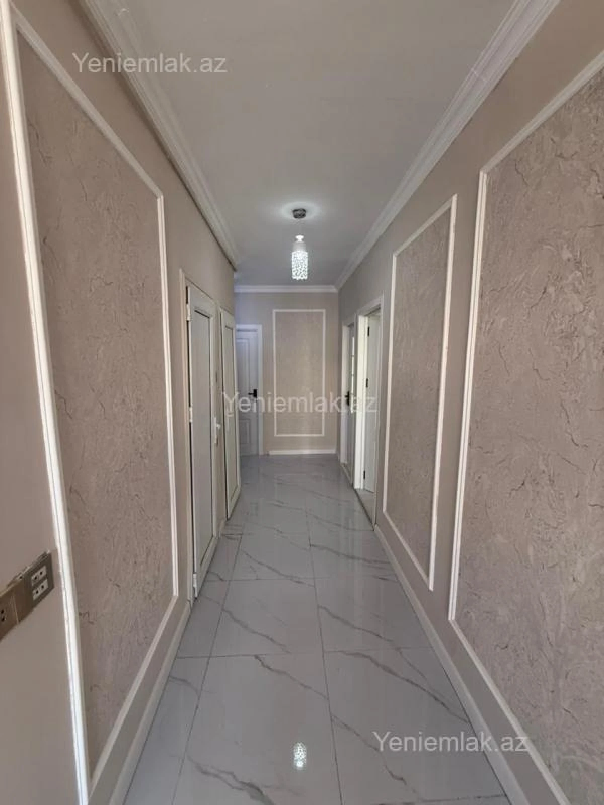 Satılır 3 otaqlı köhnə tikili 85 m²