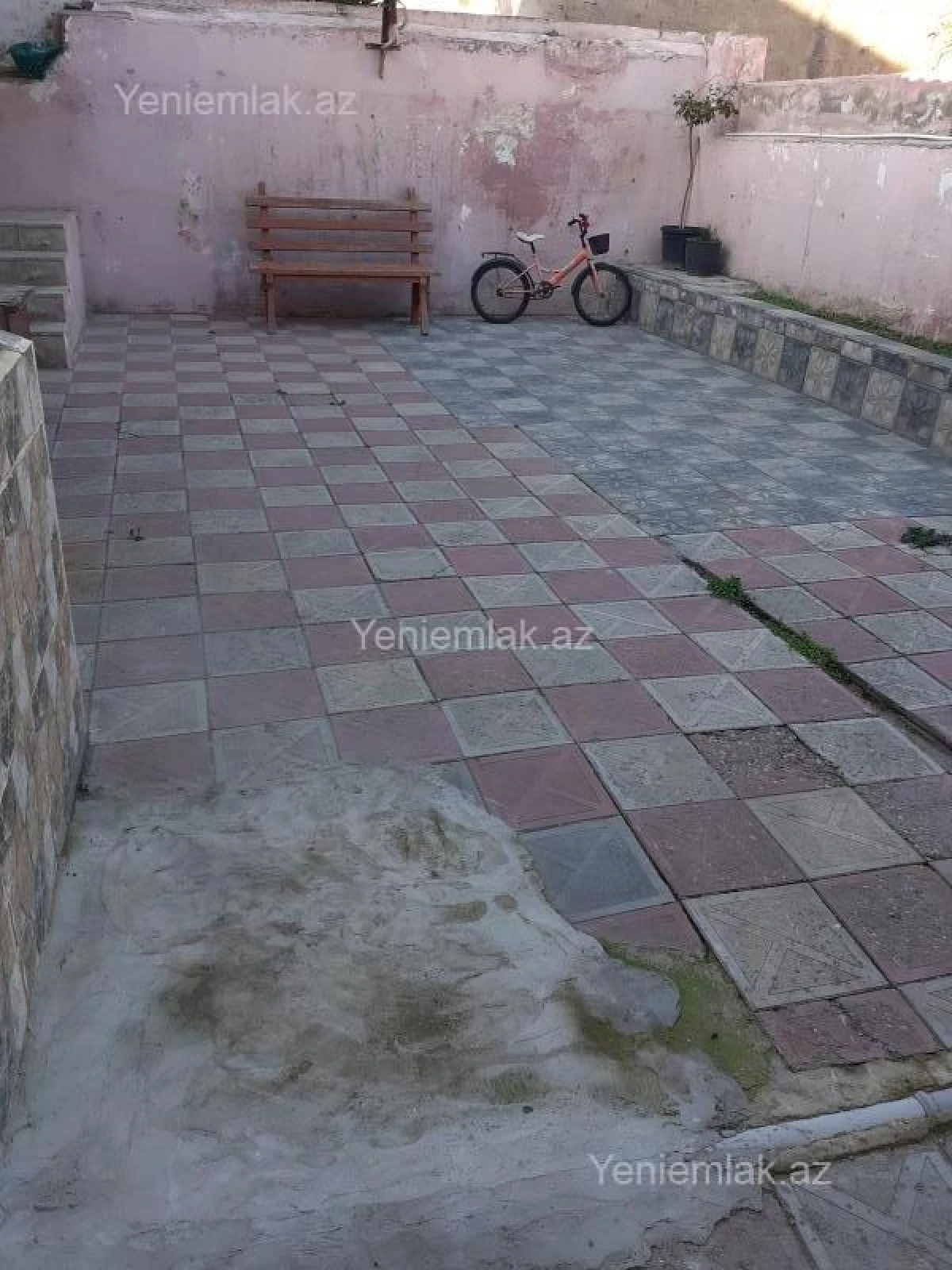 Satılır 4 otaqlı həyət evi 120 m²