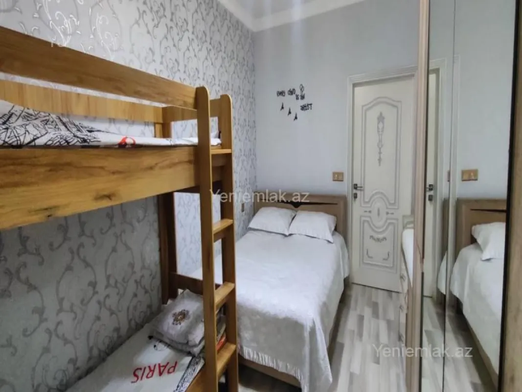 Satılır 2 otaqlı yeni tikili 76 m²