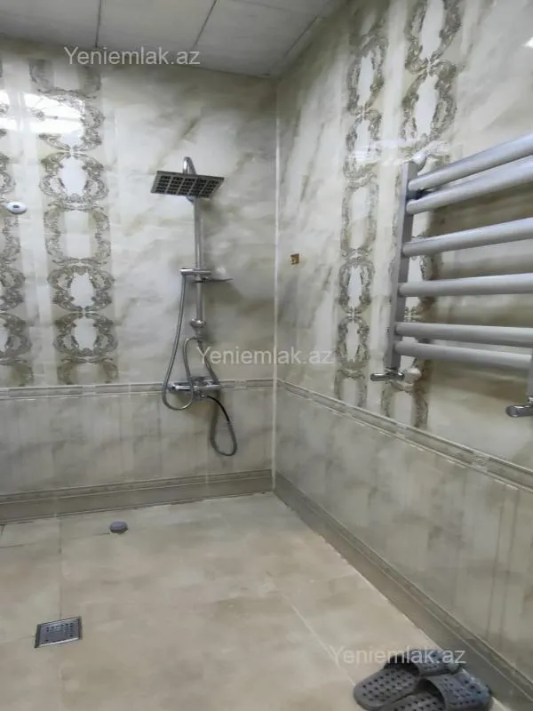 Satılır 2 otaqlı yeni tikili 76 m²