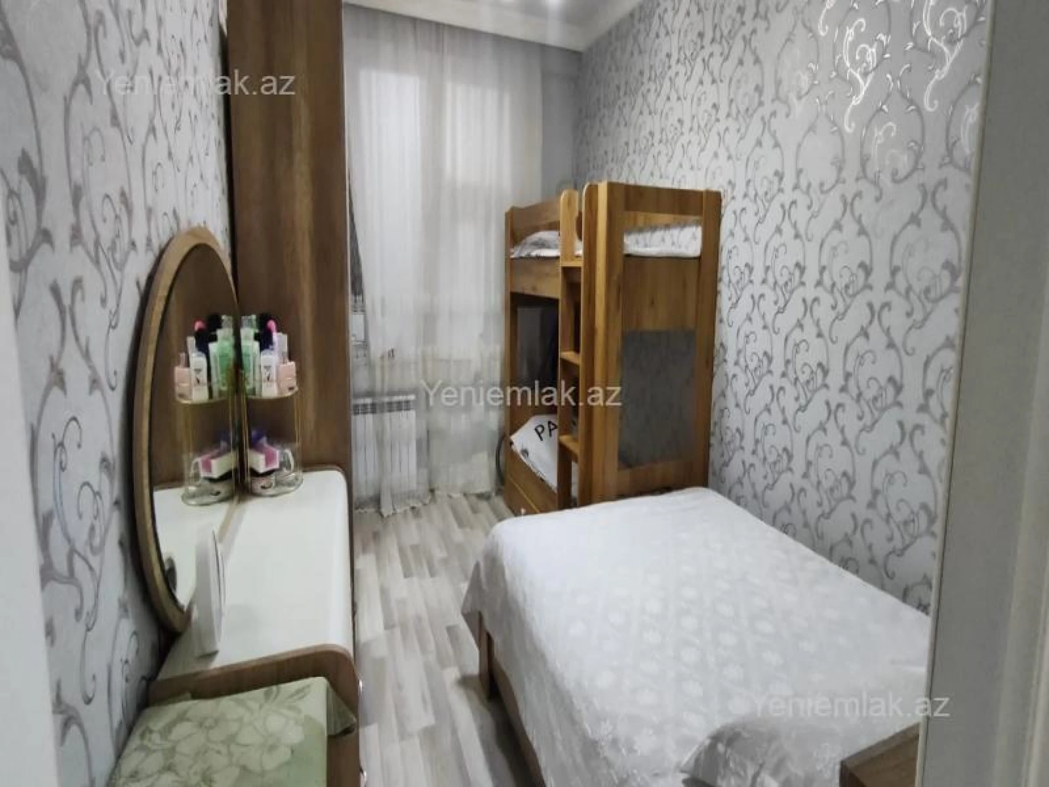 Satılır 2 otaqlı yeni tikili 76 m²