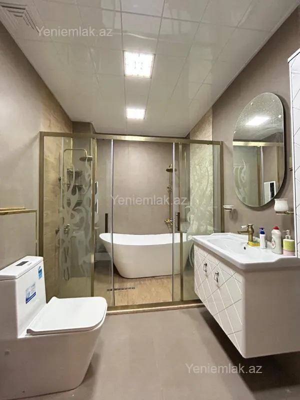 Satılır 2 otaqlı yeni tikili 65 m²