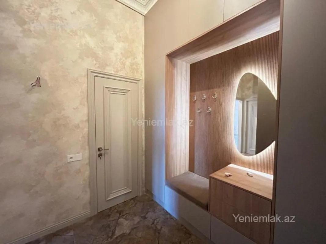 Satılır 2 otaqlı yeni tikili 65 m²