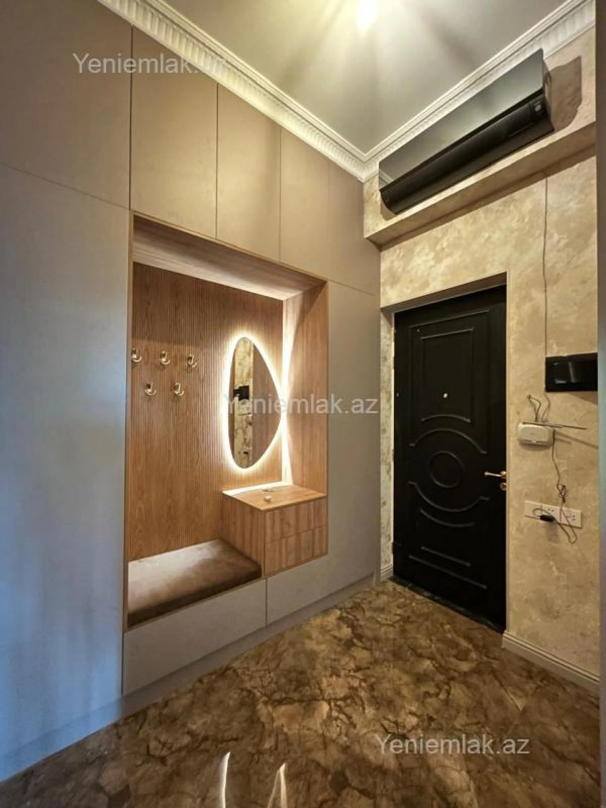 Satılır 2 otaqlı yeni tikili 65 m²