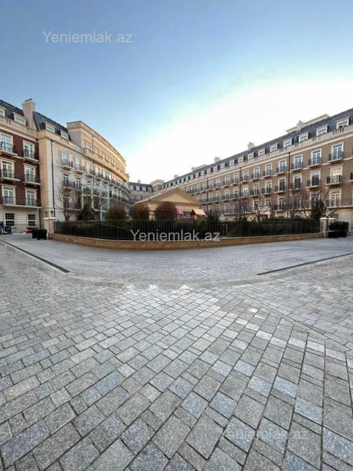 Satılır 2 otaqlı yeni tikili 65 m²