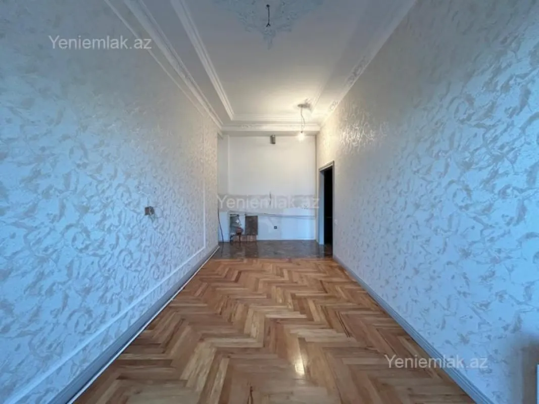Satılır 2 otaqlı yeni tikili 65 m²