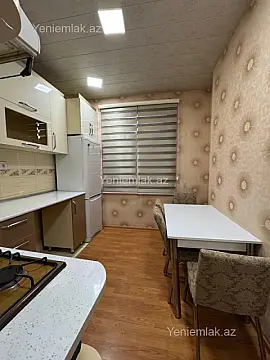 Satılır 3 otaqlı yeni tikili 80 m²