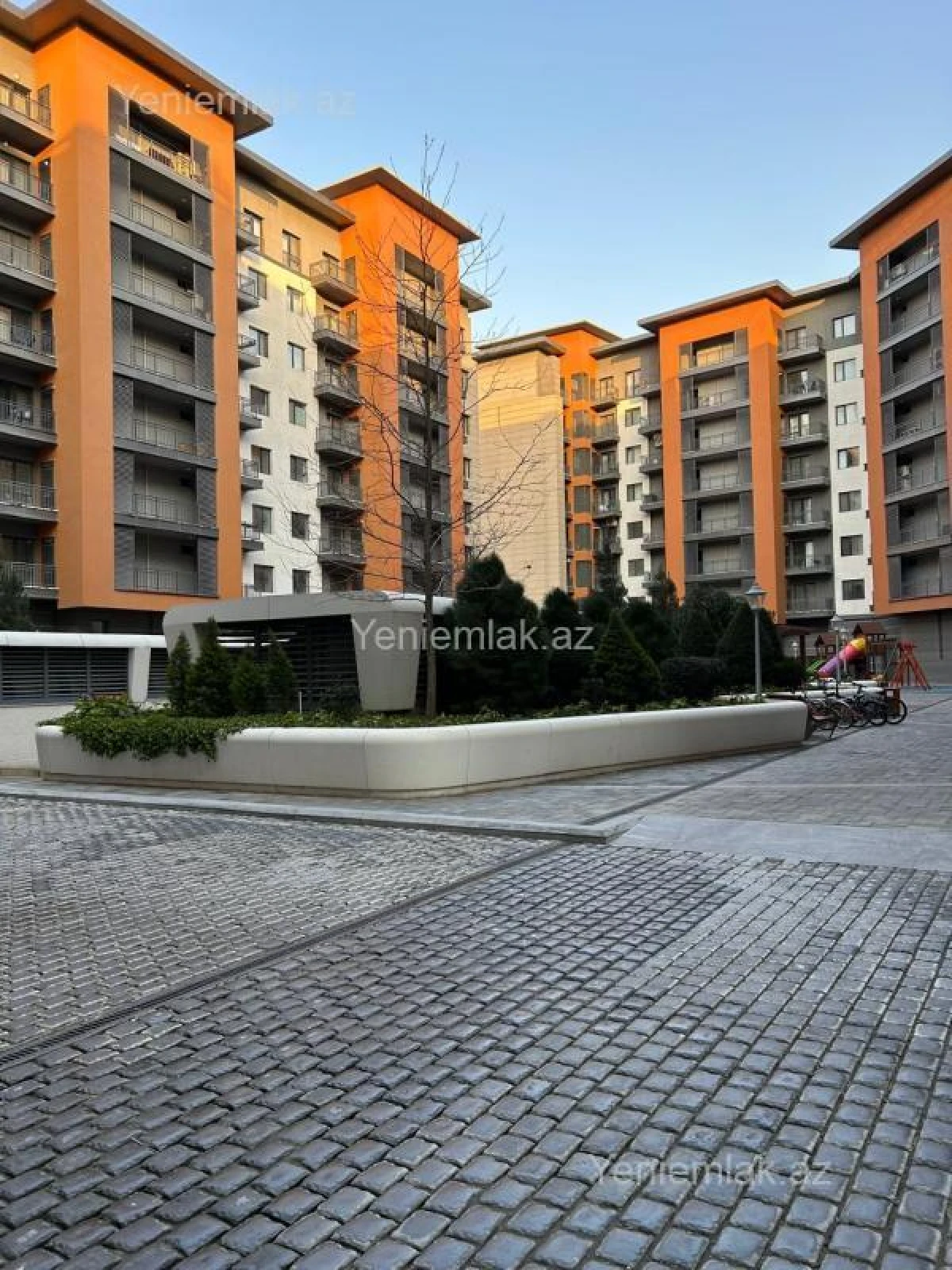 Satılır 3 otaqlı yeni tikili 90 m²