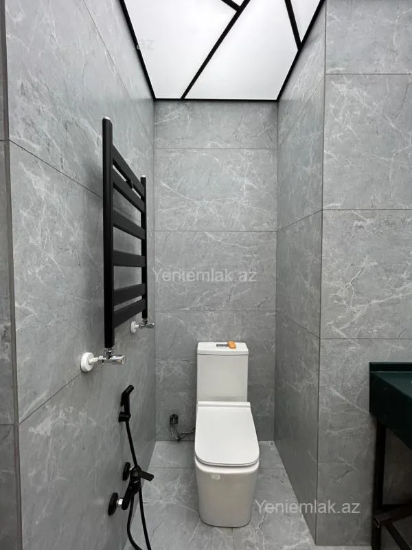 Satılır 3 otaqlı yeni tikili 90 m²