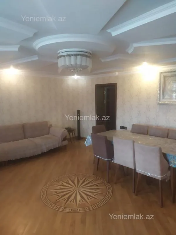 Satılır 5 otaqlı köhnə tikili 110 m²