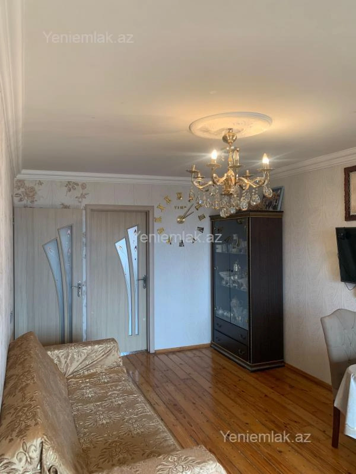 Satılır 3 otaqlı köhnə tikili 64 m²