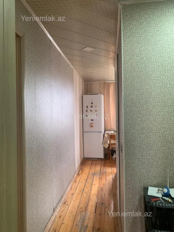 Satılır 3 otaqlı köhnə tikili 64 m²