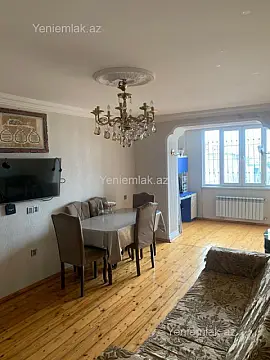 Satılır 3 otaqlı köhnə tikili 64 m²