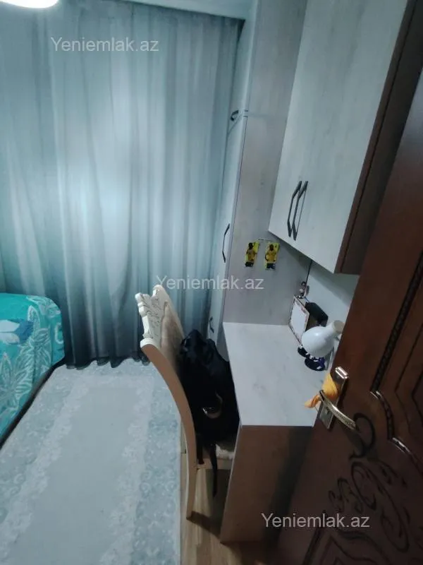 Satılır 2 otaqlı köhnə tikili 45 m²