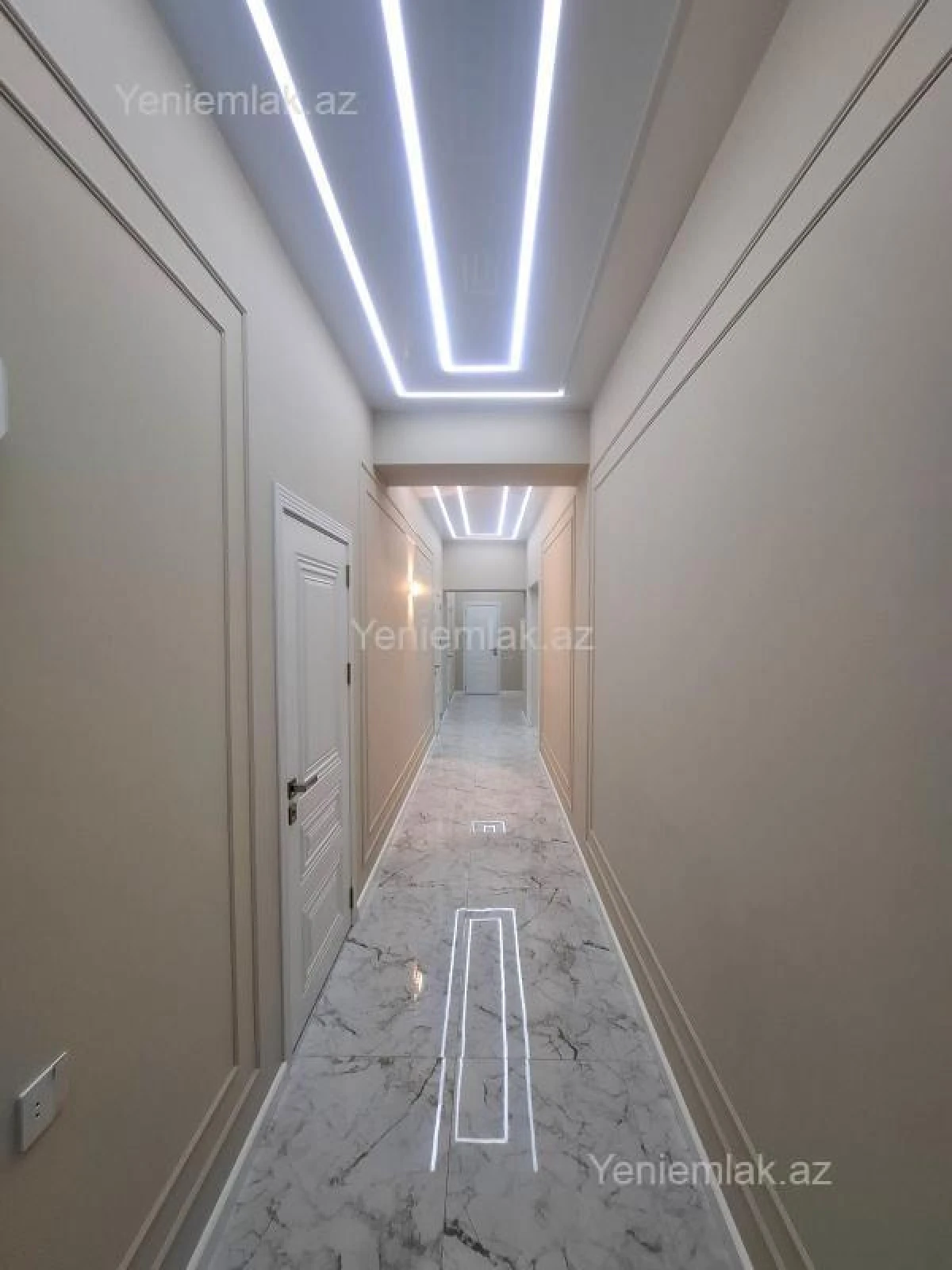 Satılır 3 otaqlı yeni tikili 139 m²