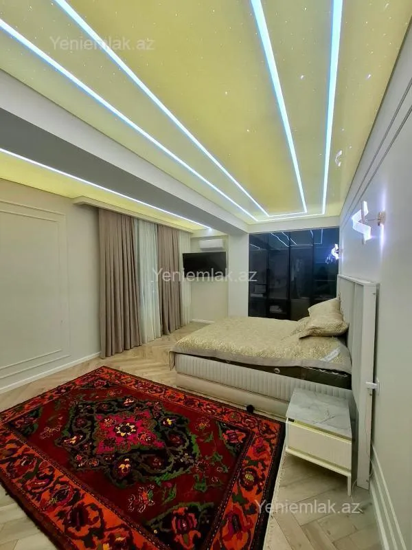 Satılır 3 otaqlı yeni tikili 139 m²