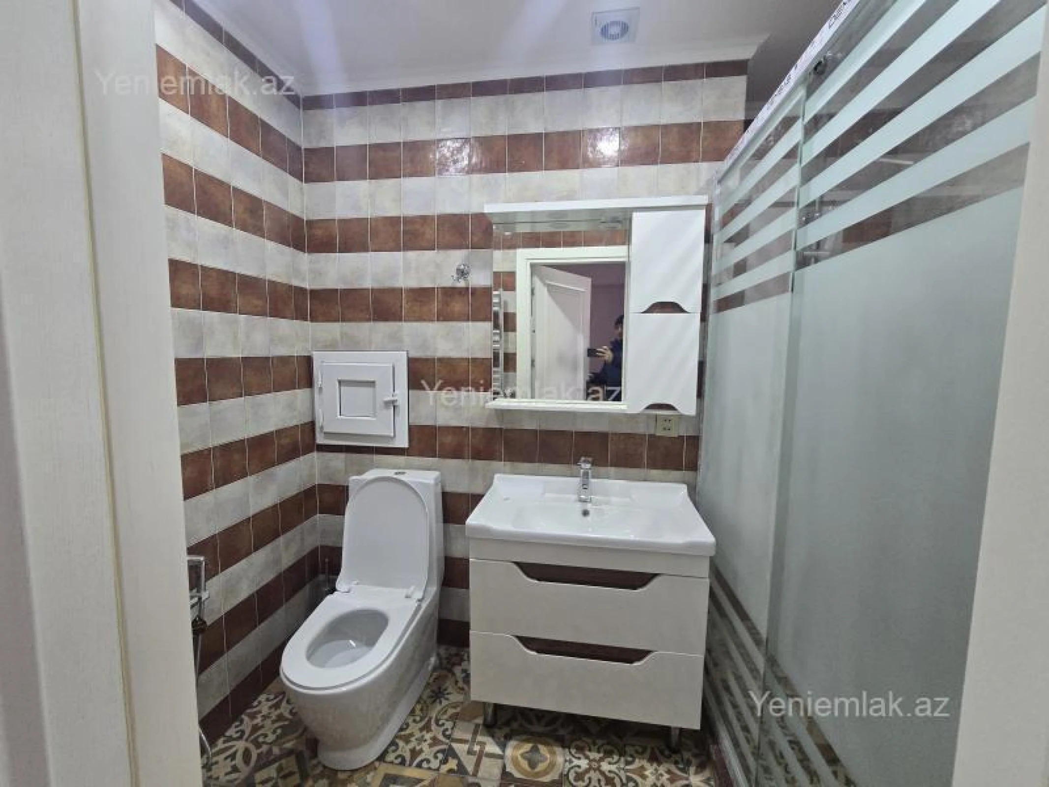 Satılır 3 otaqlı yeni tikili 132 m²