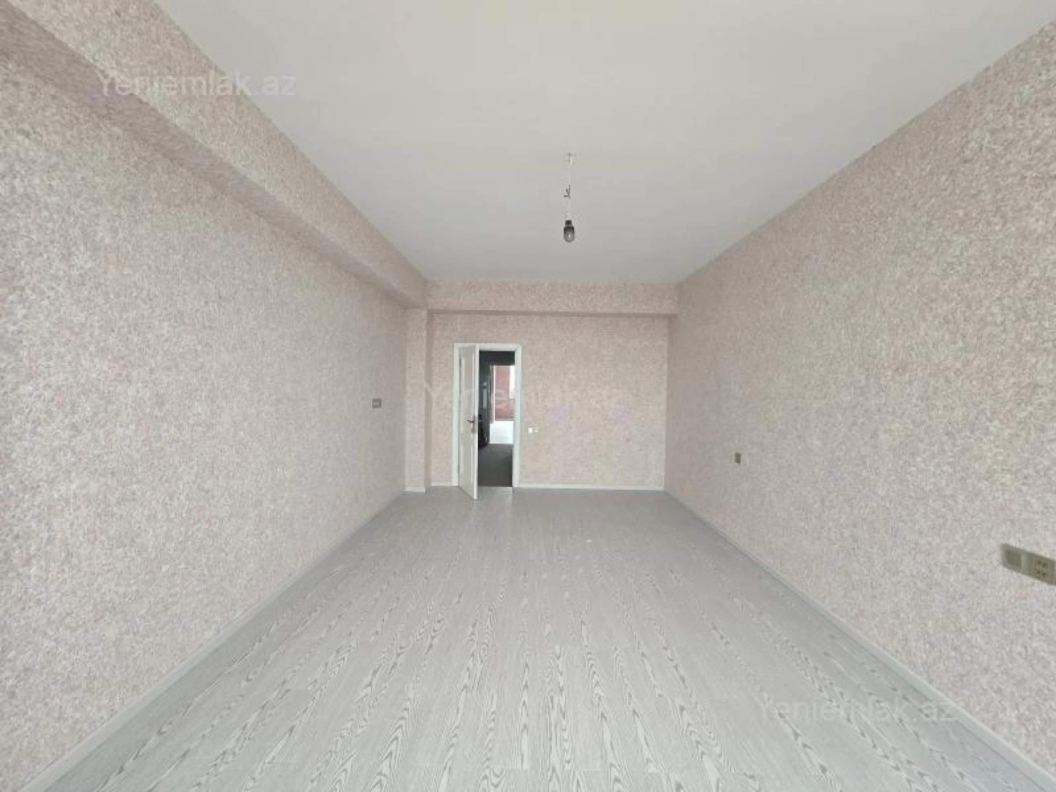 Satılır 3 otaqlı yeni tikili 132 m²