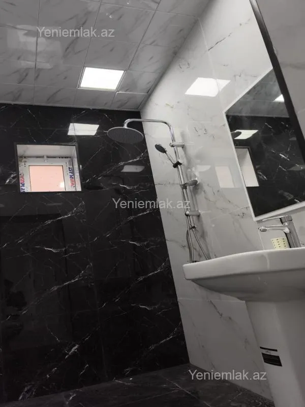 Satılır 3 otaqlı həyət evi 100 m²