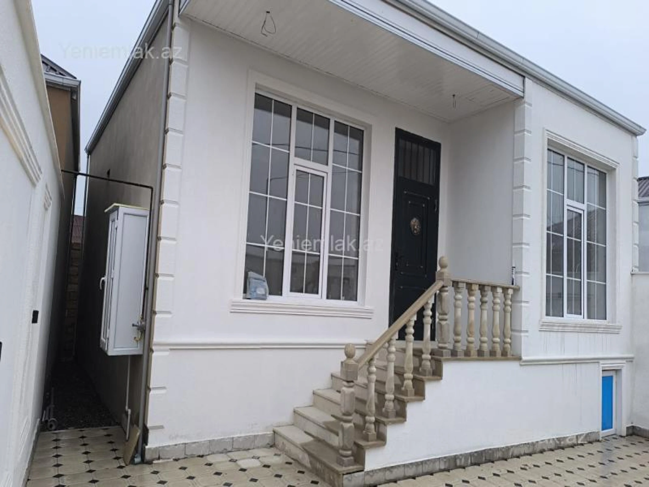 Satılır 3 otaqlı həyət evi 100 m²