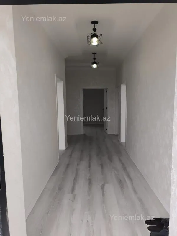 Satılır 3 otaqlı həyət evi 100 m²