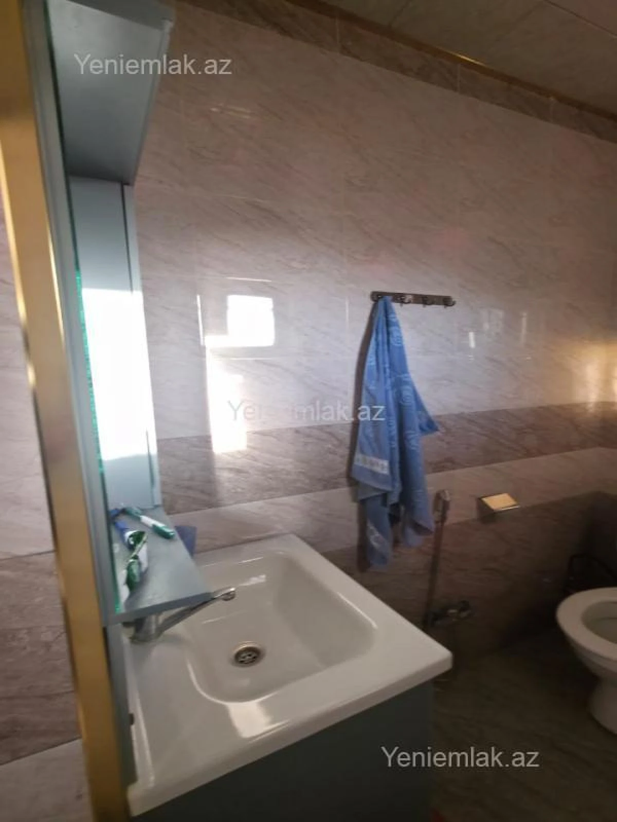 Satılır 3 otaqlı həyət evi 75 m²