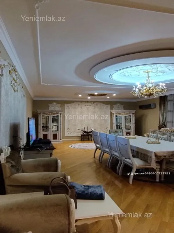 Satılır 6 otaqlı həyət evi 460 m²