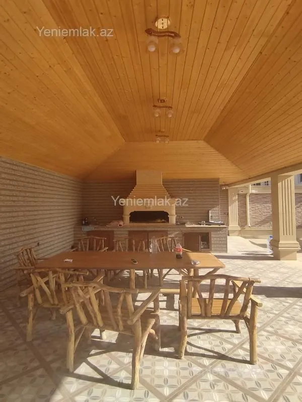 Satılır 6 otaqlı həyət evi 460 m²