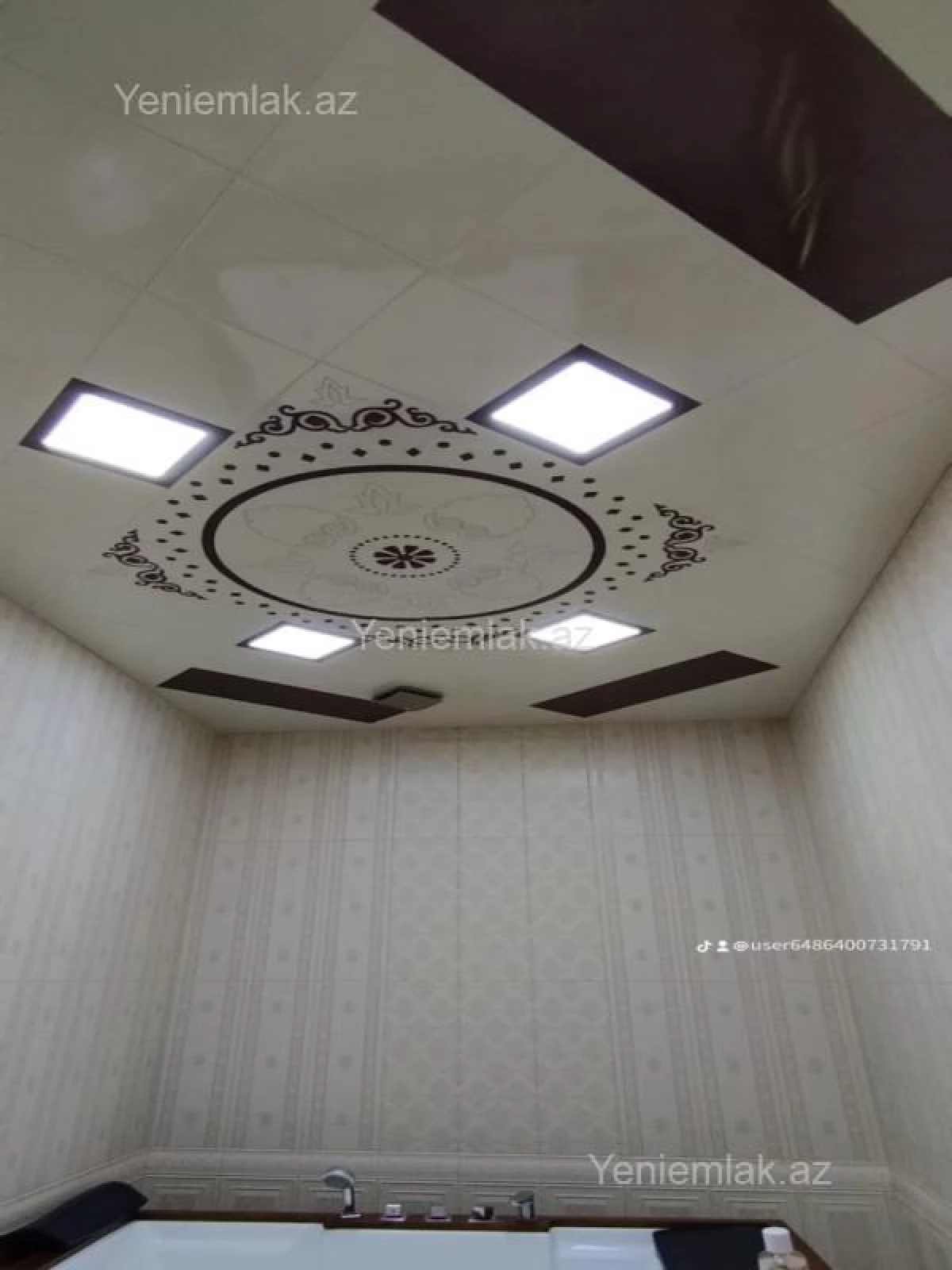 Satılır 6 otaqlı həyət evi 460 m²