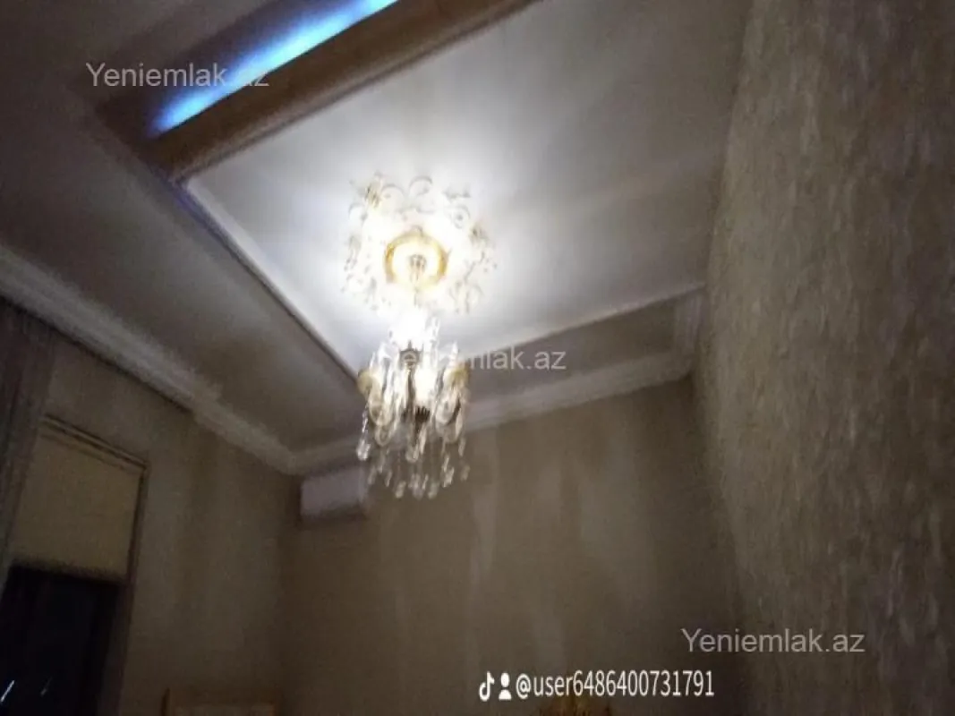 Satılır 6 otaqlı həyət evi 460 m²