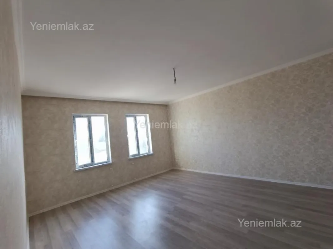 Satılır 5 otaqlı həyət evi 150 m²