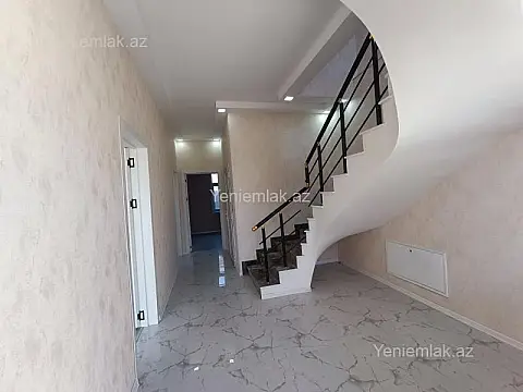 Satılır 5 otaqlı həyət evi 150 m²