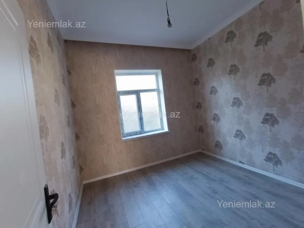 Satılır 5 otaqlı həyət evi 150 m²