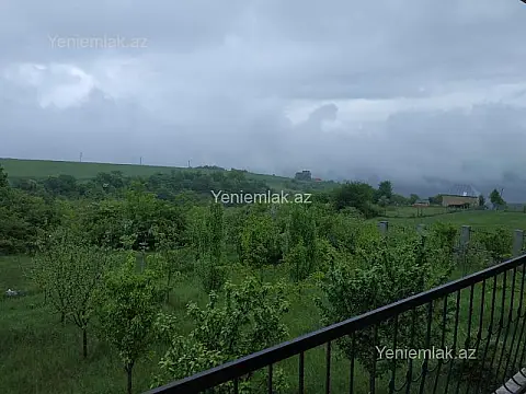 Satılır 5 otaqlı həyət evi 150 m²