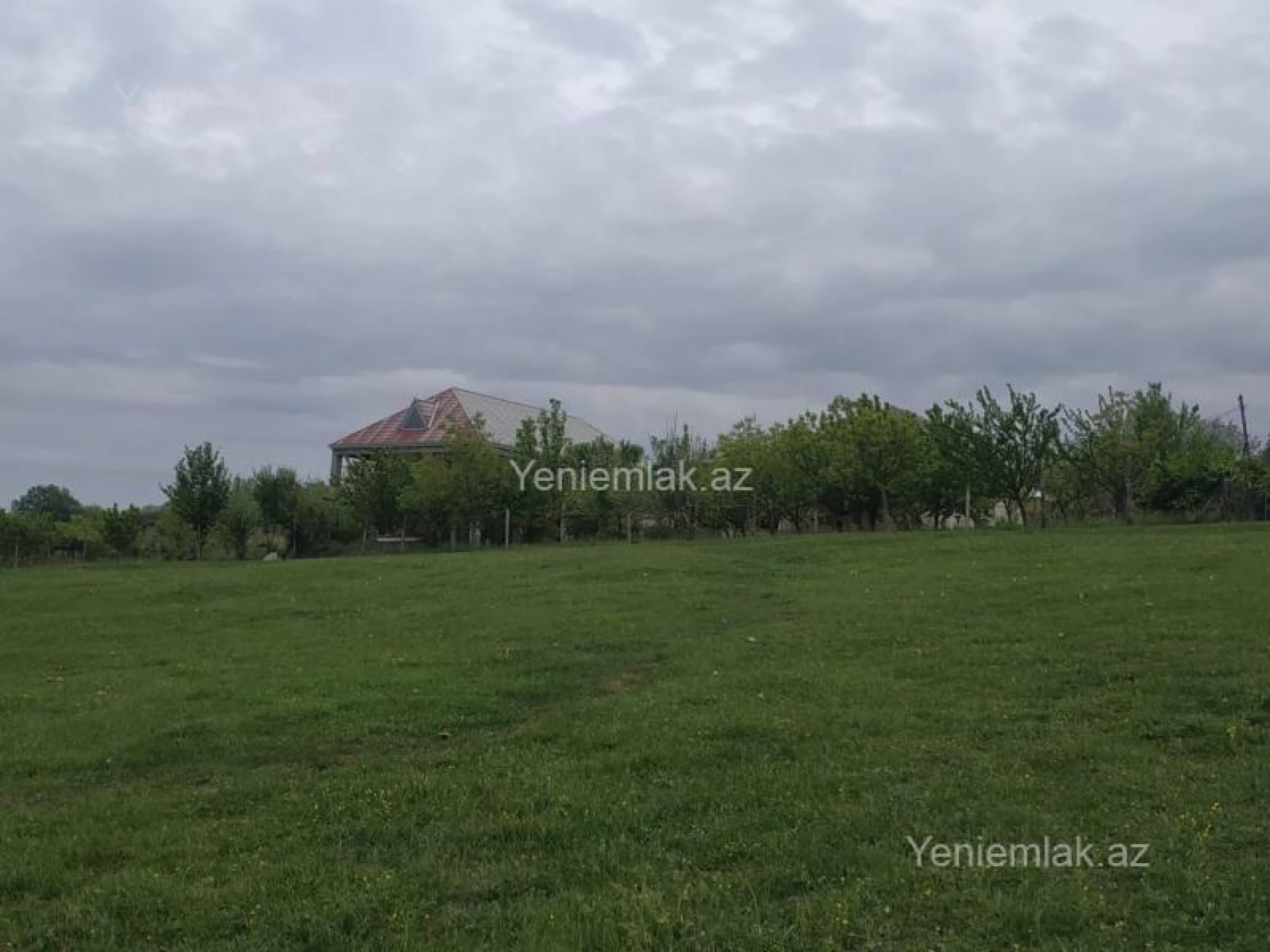 Satılır 5 otaqlı həyət evi 150 m²