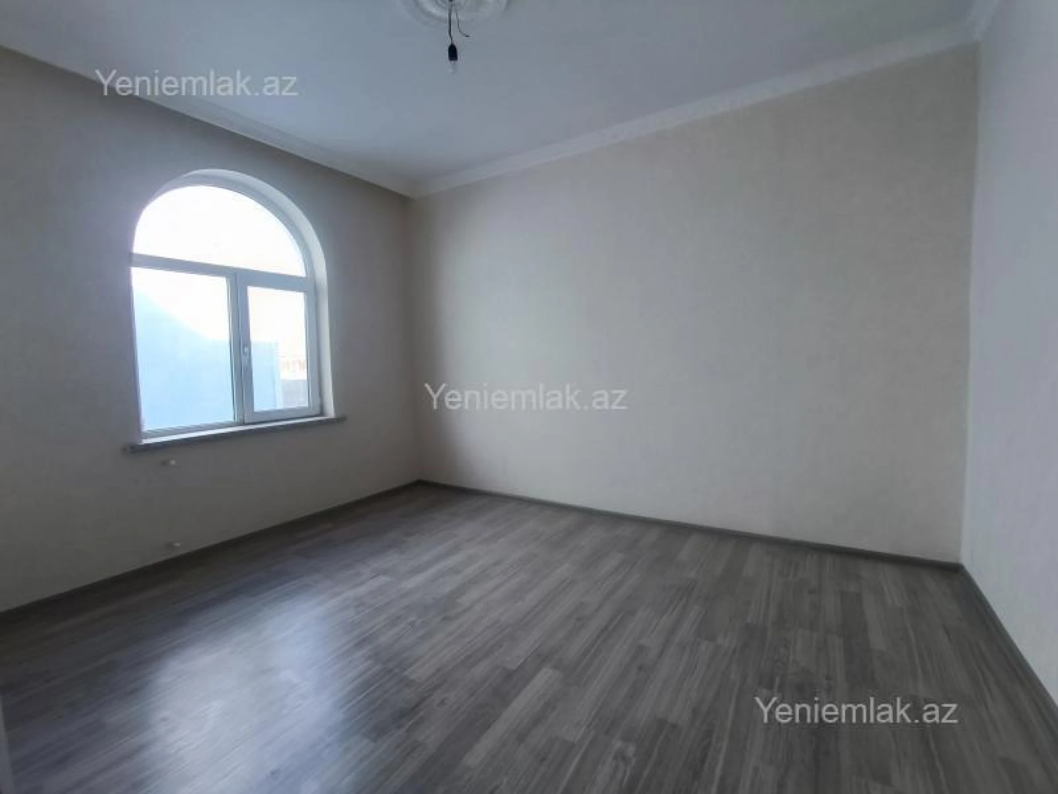 Satılır 4 otaqlı həyət evi 118 m²