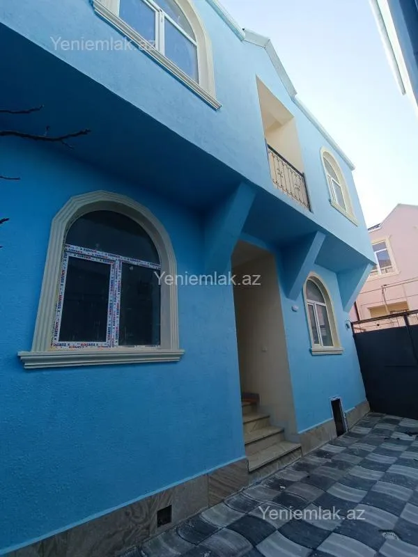 Satılır 4 otaqlı həyət evi 118 m²
