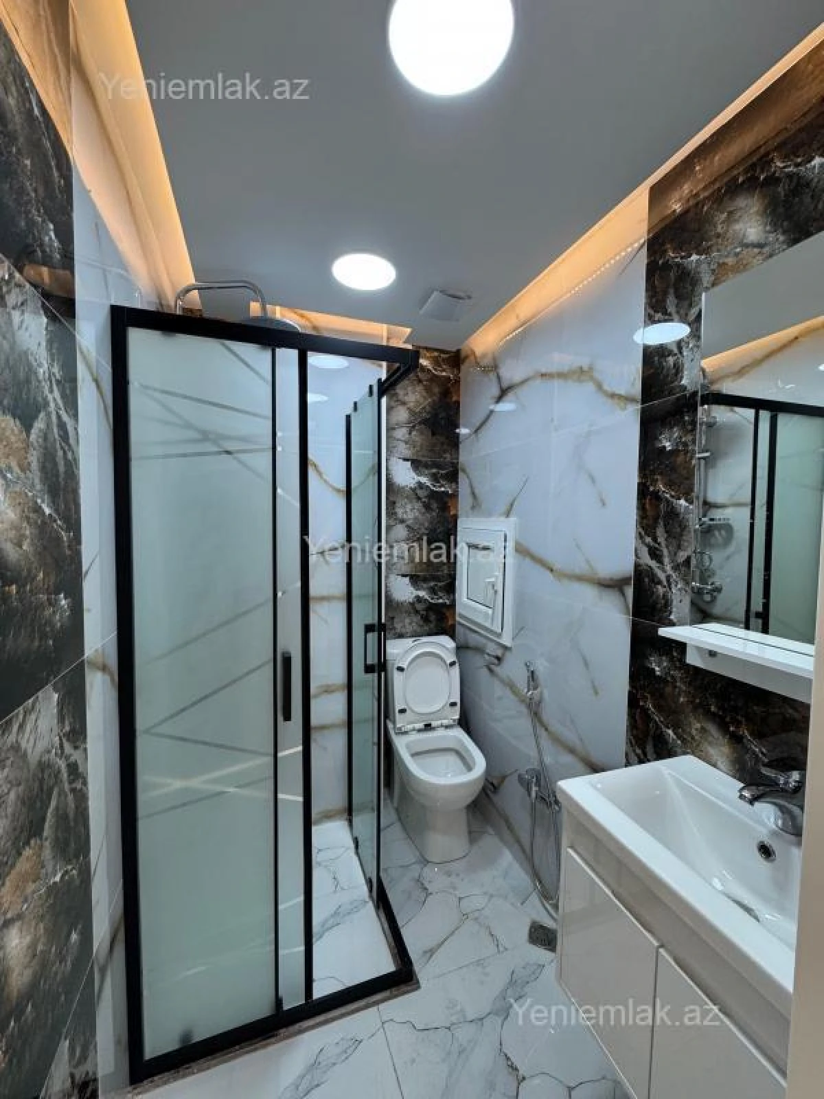 Satılır 2 otaqlı yeni tikili 62 m²