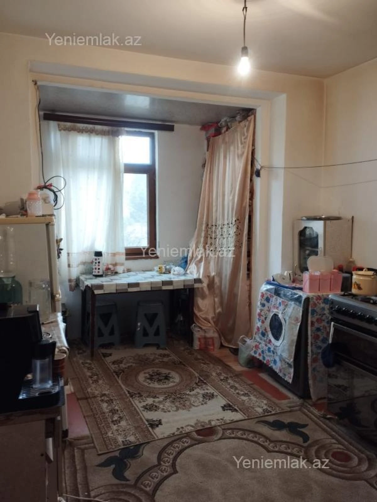 Satılır 3 otaqlı köhnə tikili 78 m²