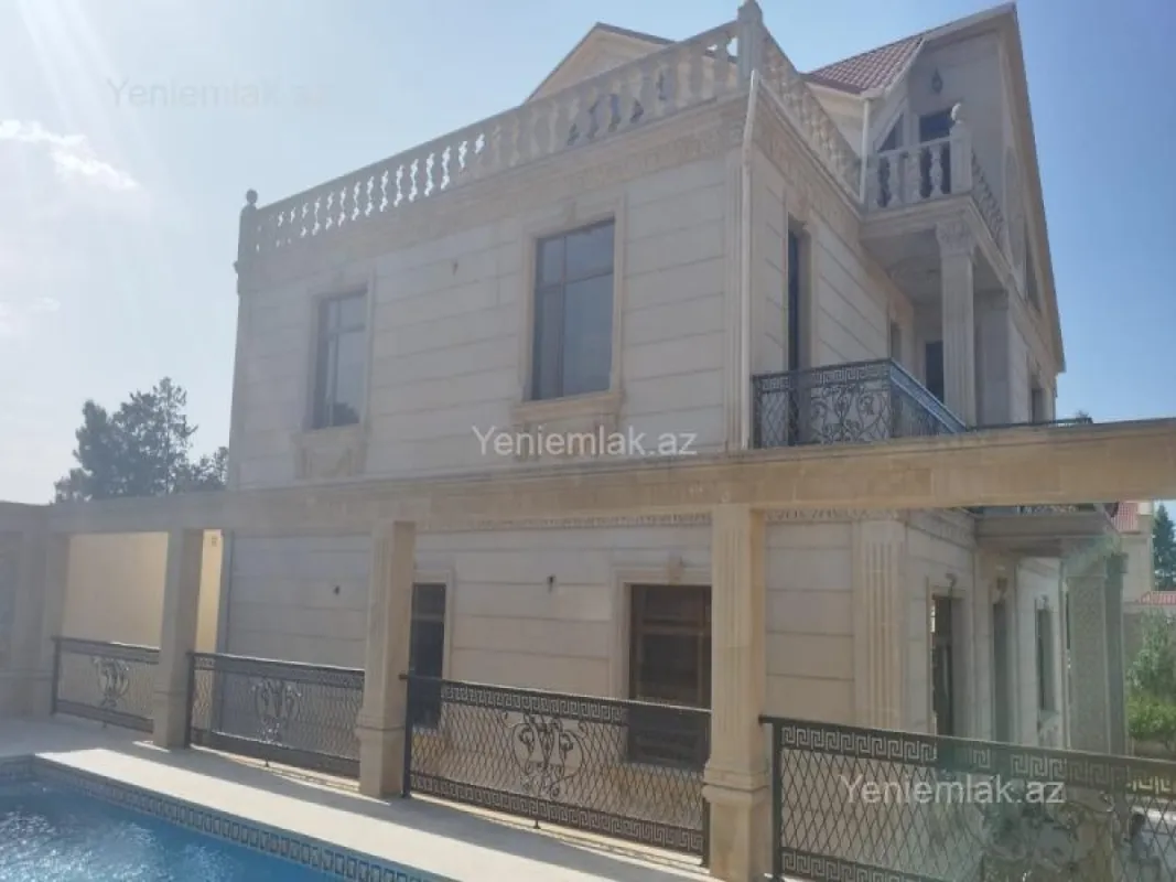 Satılır 6 otaqlı həyət evi 450 m²