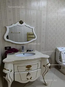 Satılır 6 otaqlı həyət evi 450 m²