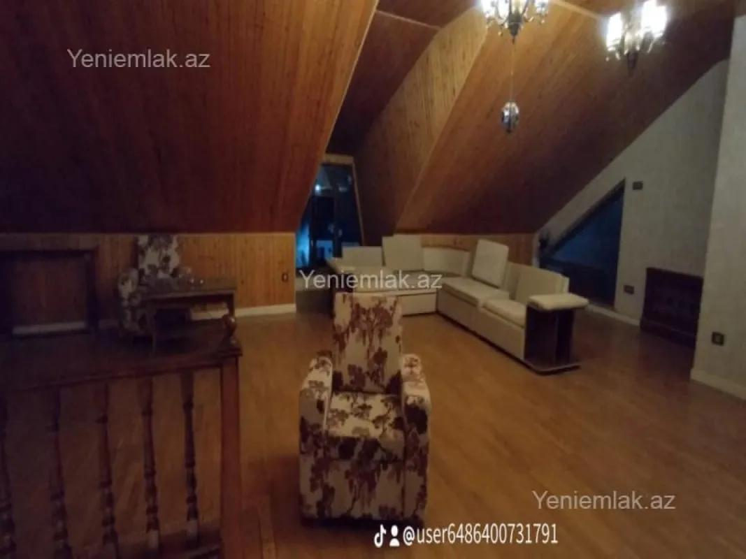 Satılır 6 otaqlı həyət evi 450 m²