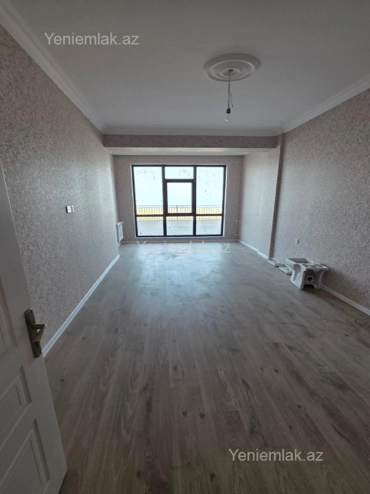 Satılır 2 otaqlı yeni tikili 74 m²