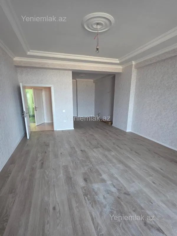 Satılır 2 otaqlı yeni tikili 74 m²