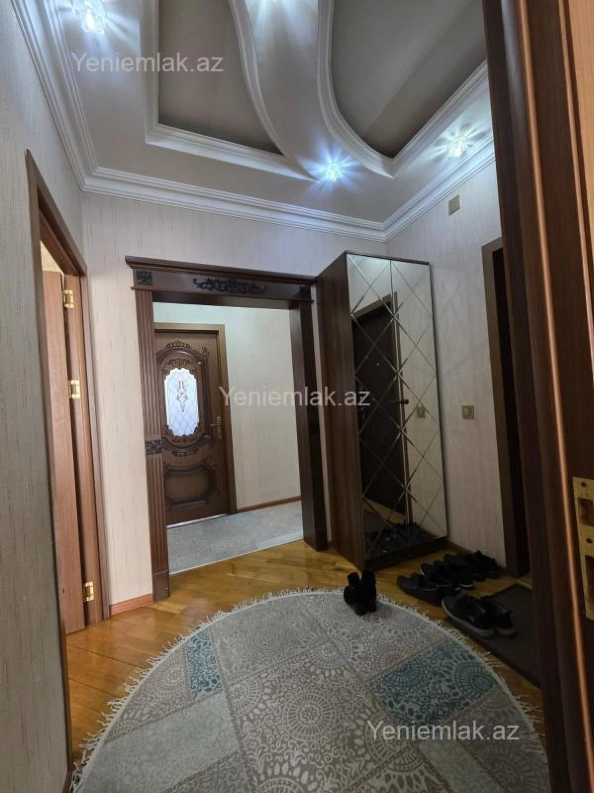 Satılır 3 otaqlı köhnə tikili 70 m²
