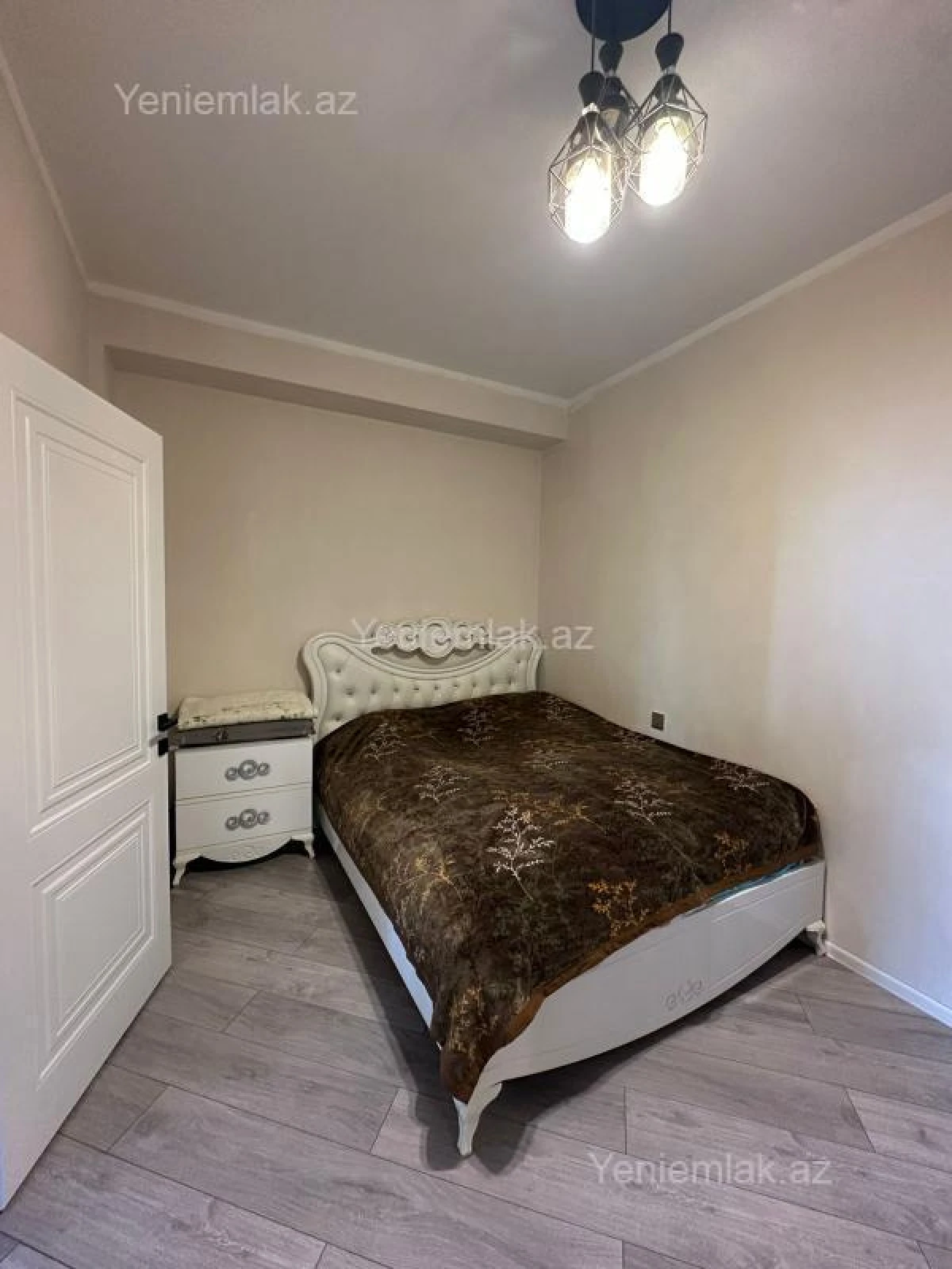 Satılır 3 otaqlı yeni tikili 91 m²