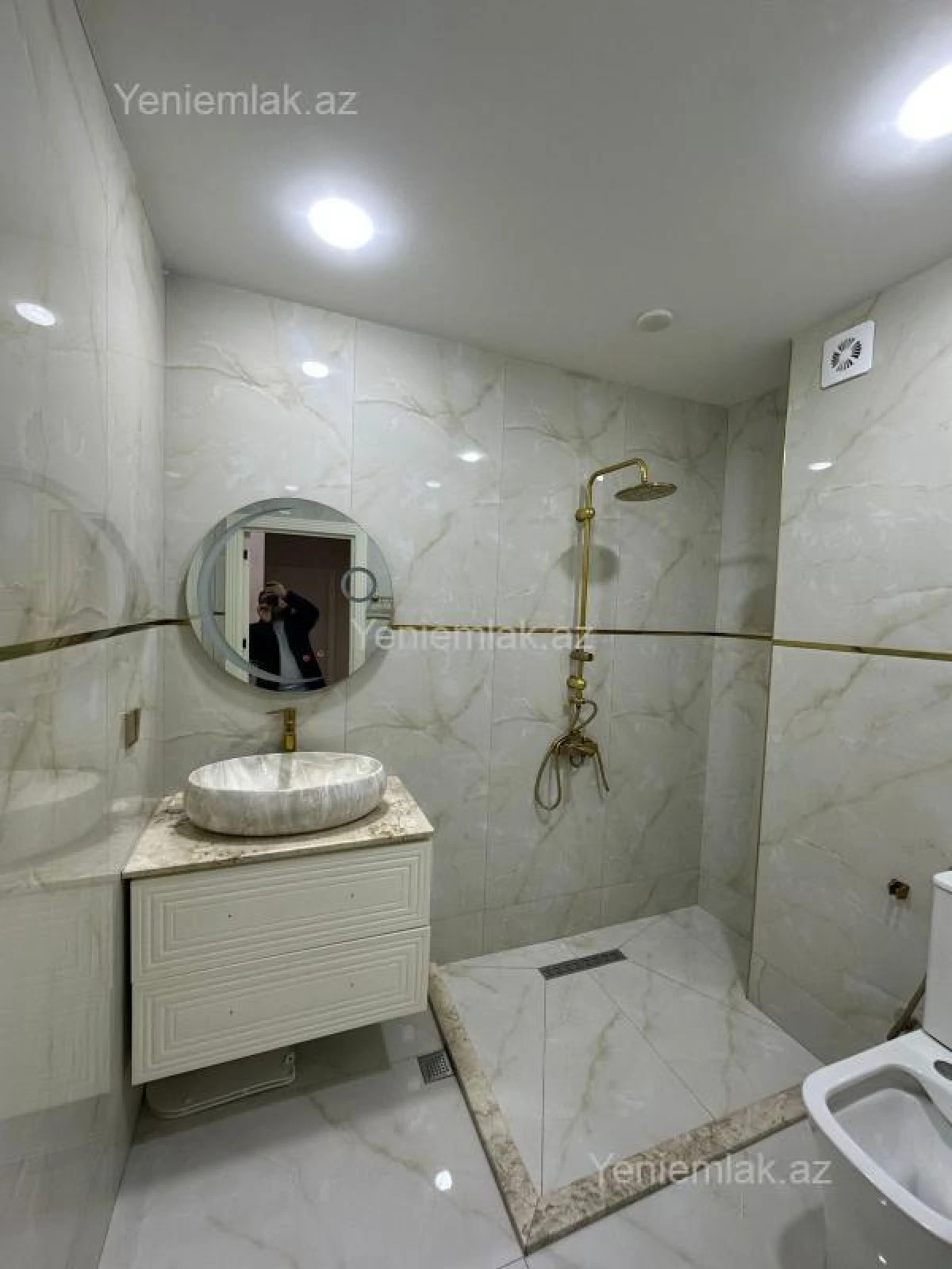 Satılır 3 otaqlı yeni tikili 91 m²