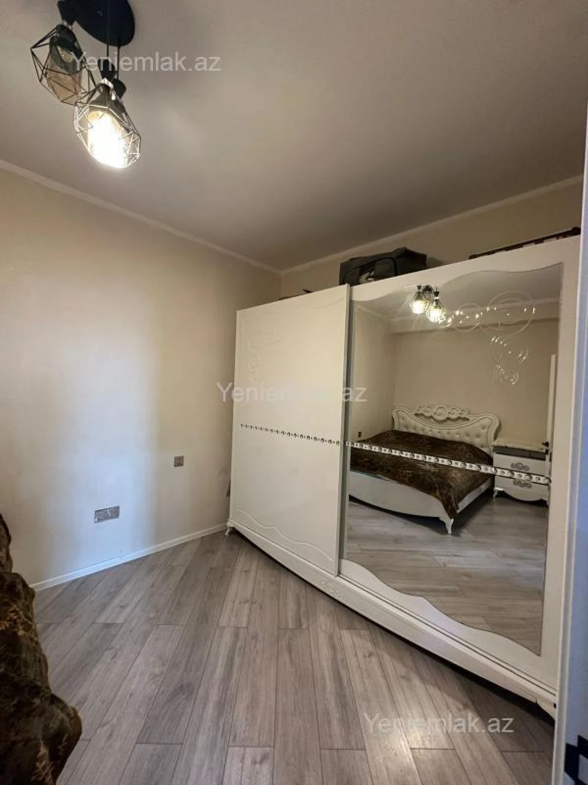Satılır 3 otaqlı yeni tikili 91 m²