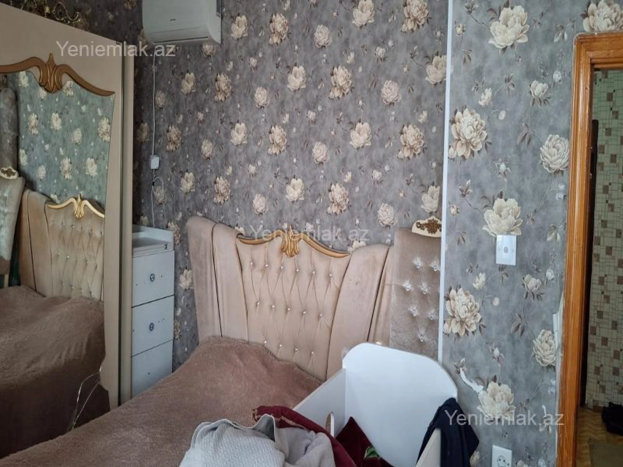 Satılır 3 otaqlı köhnə tikili 70 m²