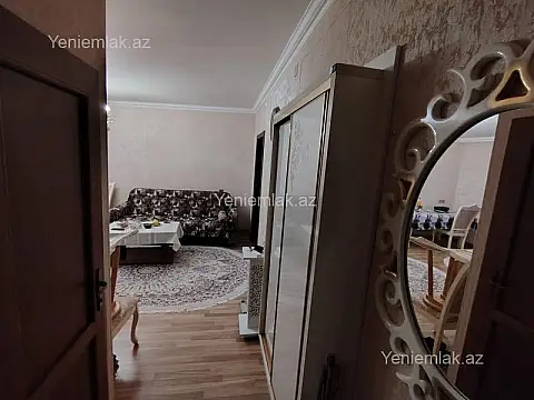 Satılır 2 otaqlı köhnə tikili 48 m²